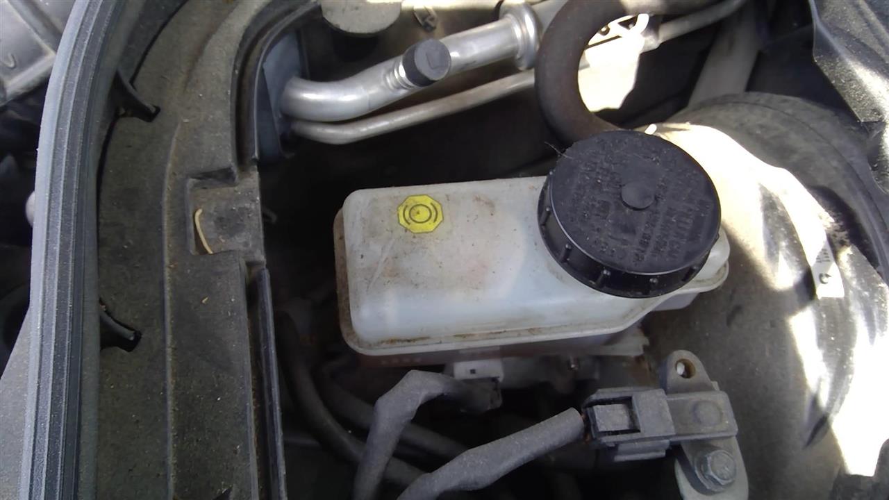 2012 INFINITI INFINITI G37  13 Sdn RWD Journey Brake Master Cylinder