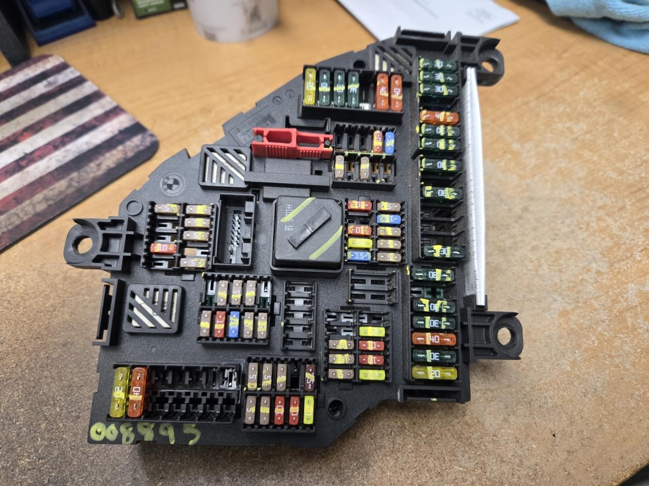 2011 BMW 535I FUSE BOX CABIN
