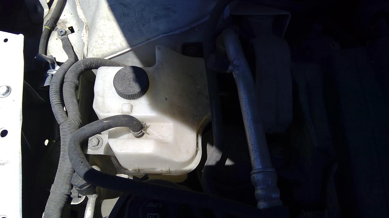 2017 DATSUN 810/MAXIMA Coolant Reservoir