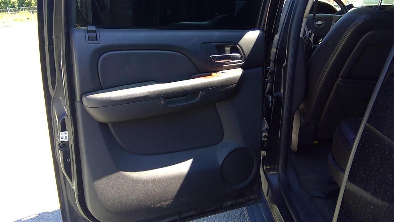 2009 CHEVROLET SUBURBAN 1500 Trim Panel Rear Doorr