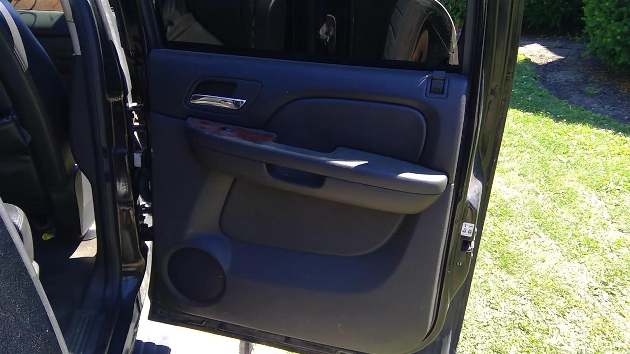 2009 CHEVROLET SUBURBAN 1500 Trim Panel Rear Doorr
