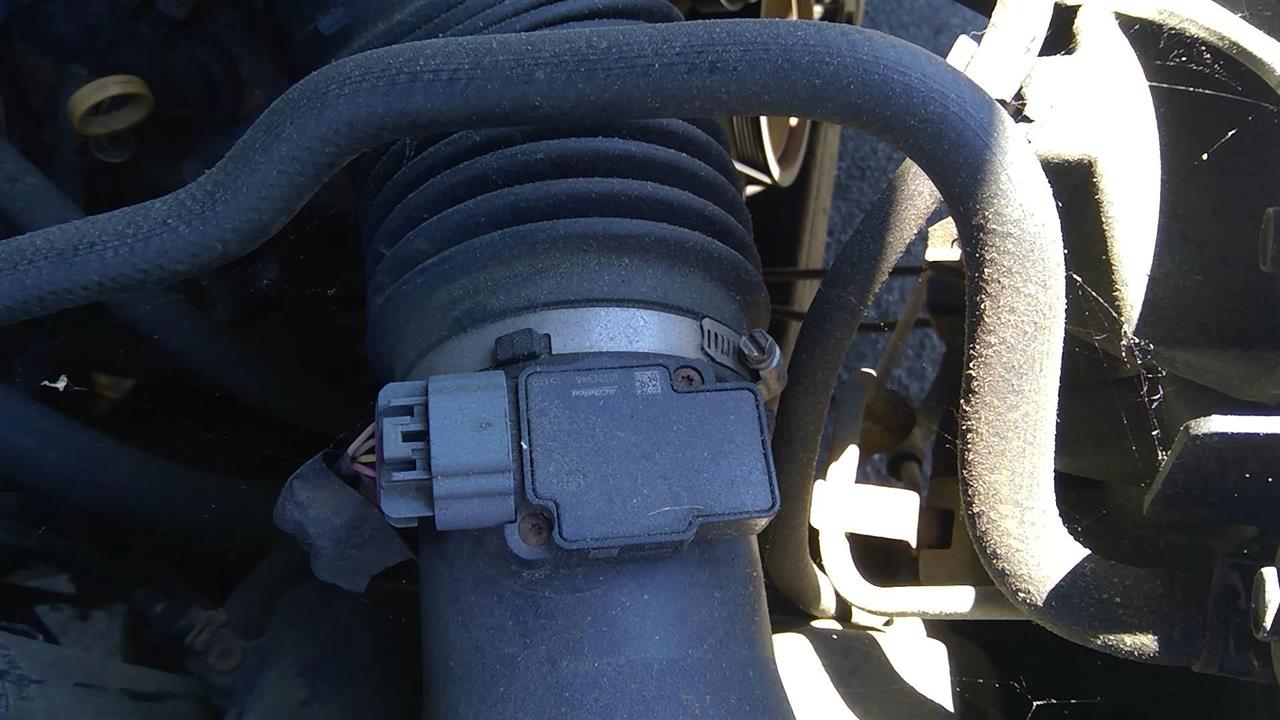 2010 CHEVROLET SILVERADO 1500 PICKUP  10-13 Air Flow Meter