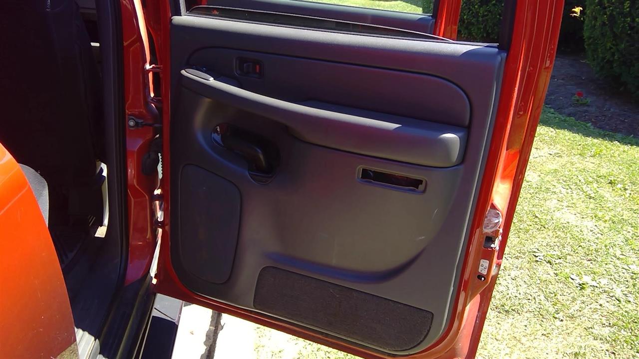 2004 CHEVROLET AVALANCHE 1500 Trim Panel Rear Doorr