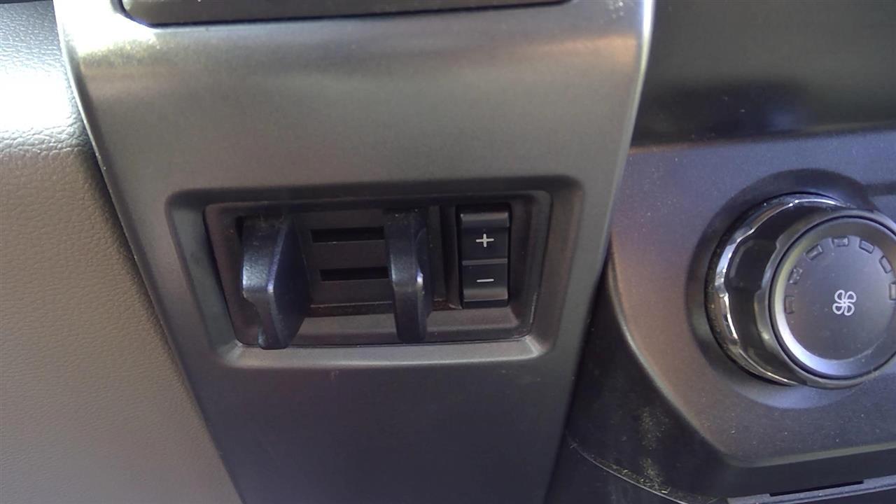 2021 FORD FORD F250SD PICKUP  18-22 Towing Control; Center Dash Mounted (slide Control) Chassis Control Module