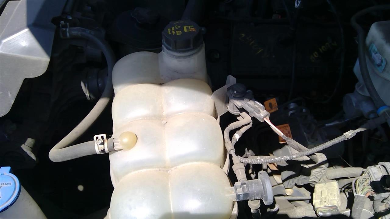 2021 FORD FORD F250SD PICKUP  20-22 7.3L Standard Duty Battery Coolant Reservoir