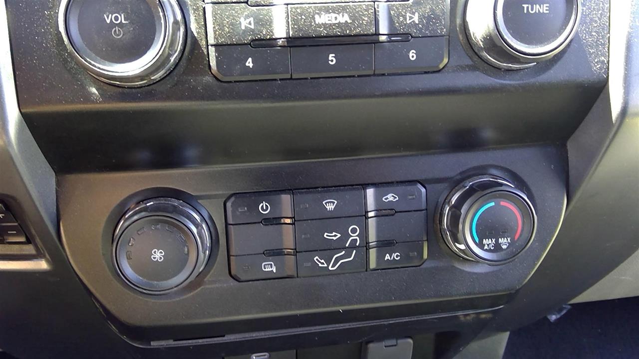 2021 FORD FORD F250SD PICKUP  20-22 W/AC Manual Temperature Control W/o Multi Function Screen; W/heated Mirrors W/rear Defrost Temperature Control