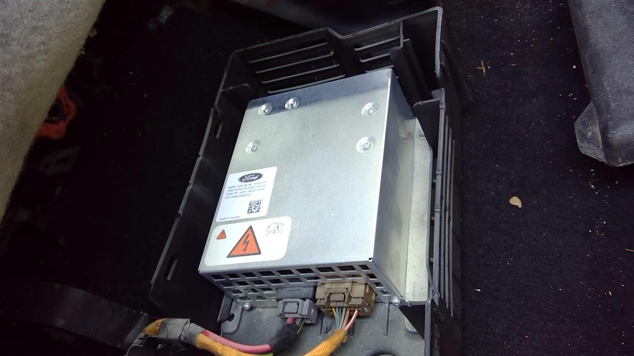2021 FORD FORD F250SD PICKUP  18-22 (110 Volt Inverter) Extended Cab Converter Inverter Charger