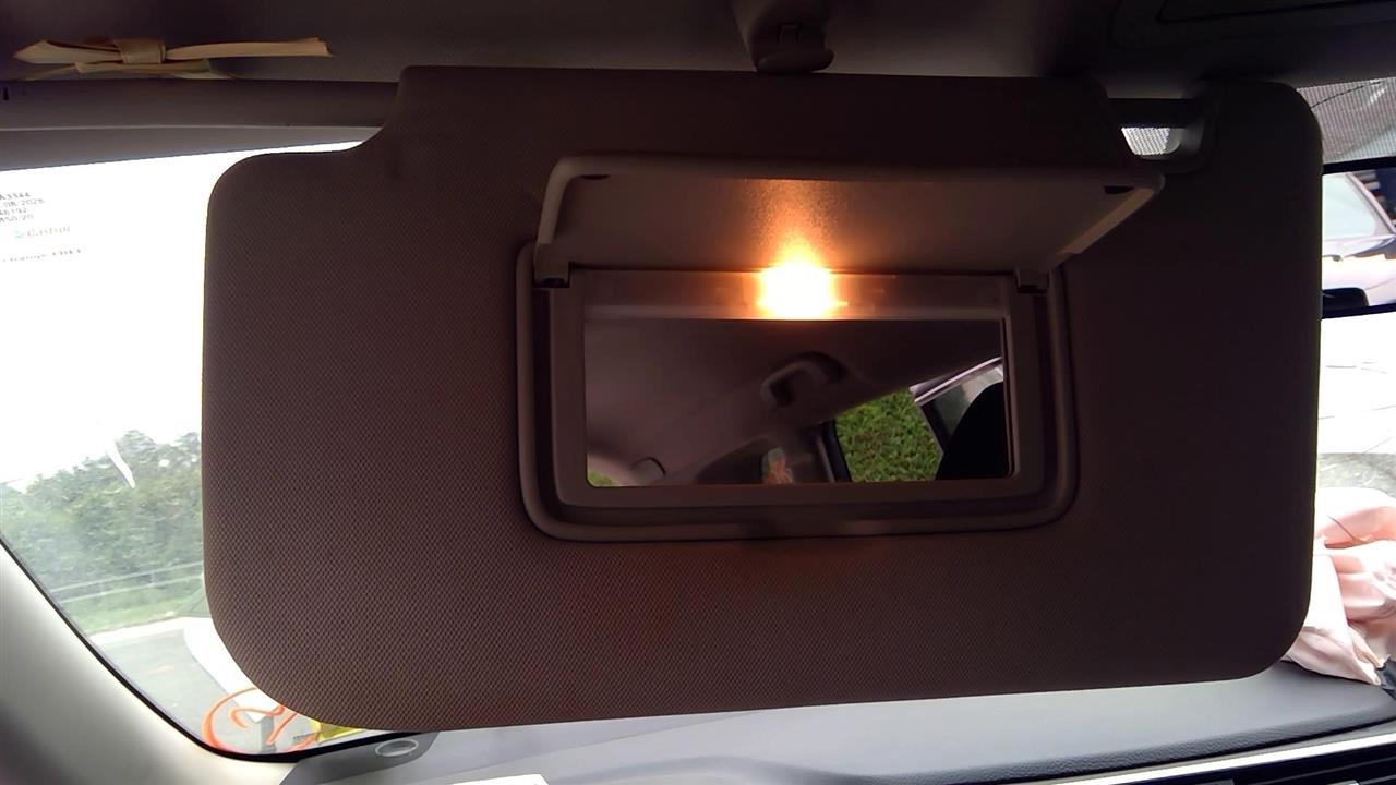 NISSAN ROGUE 2014-2015 w/illumination, VIN 5 (1st digit, USA built), L. Sun Visor