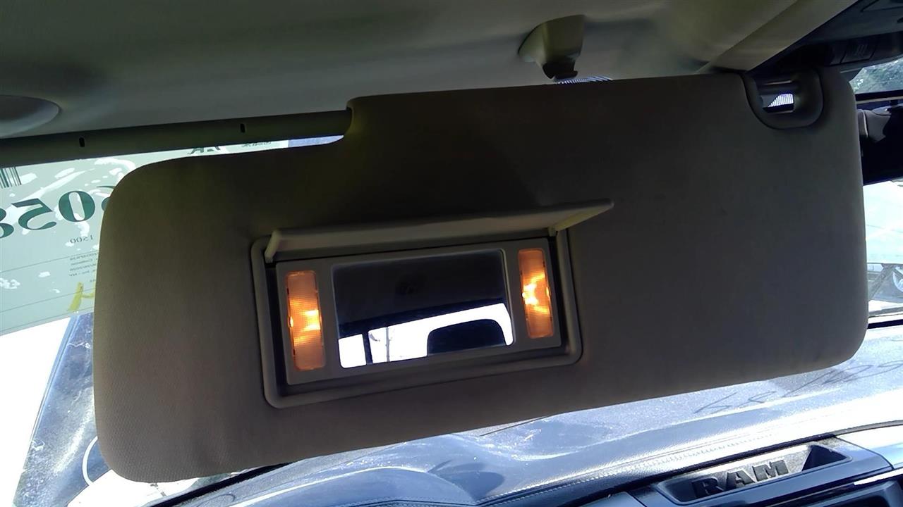 DODGE 2500 PICKUP 2013-2018 w/illumination, L. Sun Visor