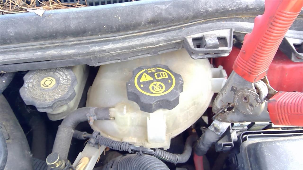 2016 CHEVROLET CRUZE  17-19 Coolant Reservoir