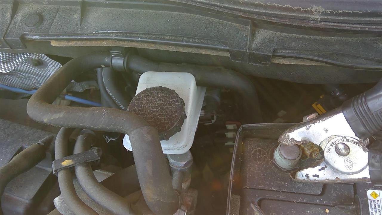 2015 MAZDA MAZDA 3  14-18 AT Brake Master Cylinder