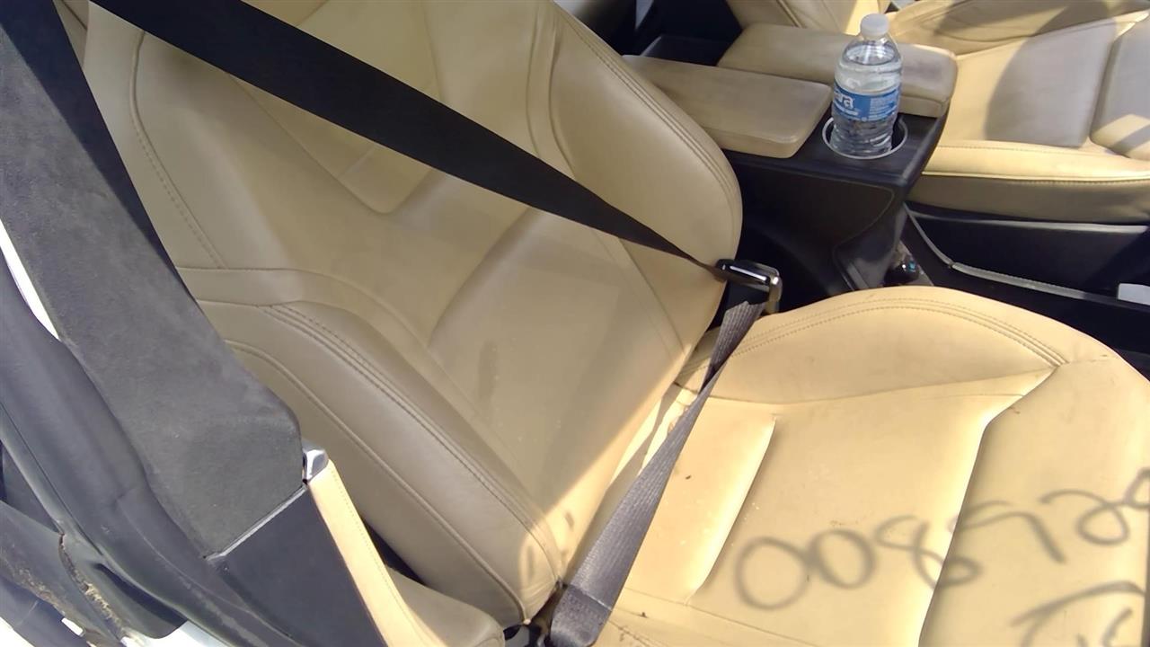 2015 TESLA TESLA MODEL S Seat Belt Front