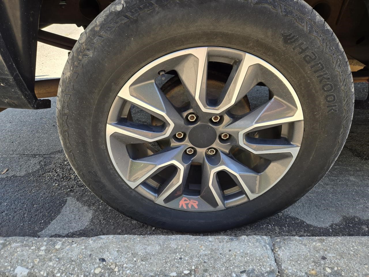 2023 CHEVROLET SILVERADO 1500 PICKUP Wheel